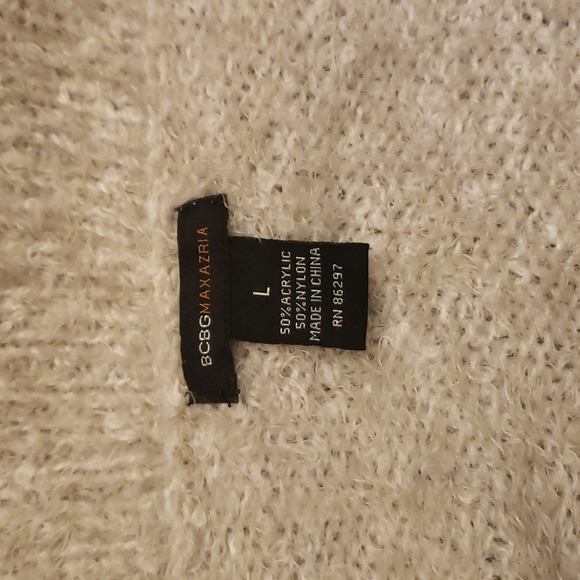 BCBG sweater - Picture 6 of 7